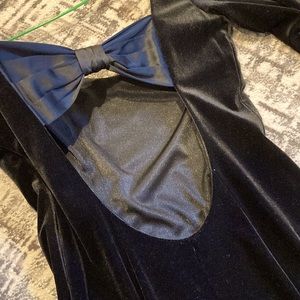 Black velvet backless gown